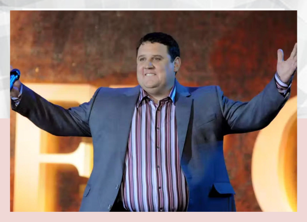 As resellers thwart the comedians efforts for a fair pricing, Peter Kay tickets are going for £900.