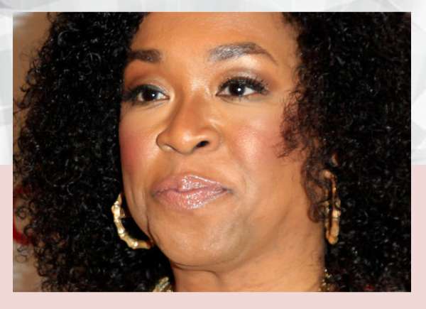 Shonda Rhimes claims she gave up trying to plan Greys Anatomys eventual conclusion.